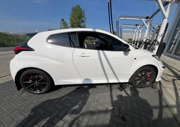 Toyota Yaris cena 169000 przebieg: 6000, rok produkcji 2023 z Słupsk małe 121